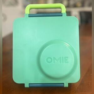 OMIE Kids Bento Lunch Box (1)